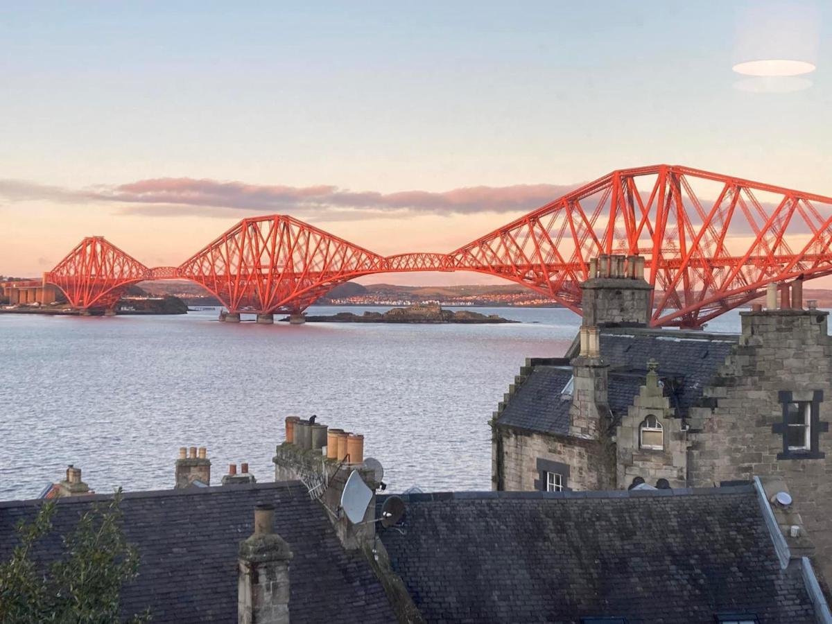 Forth Reflections Self Catering South Queensferry Esterno foto