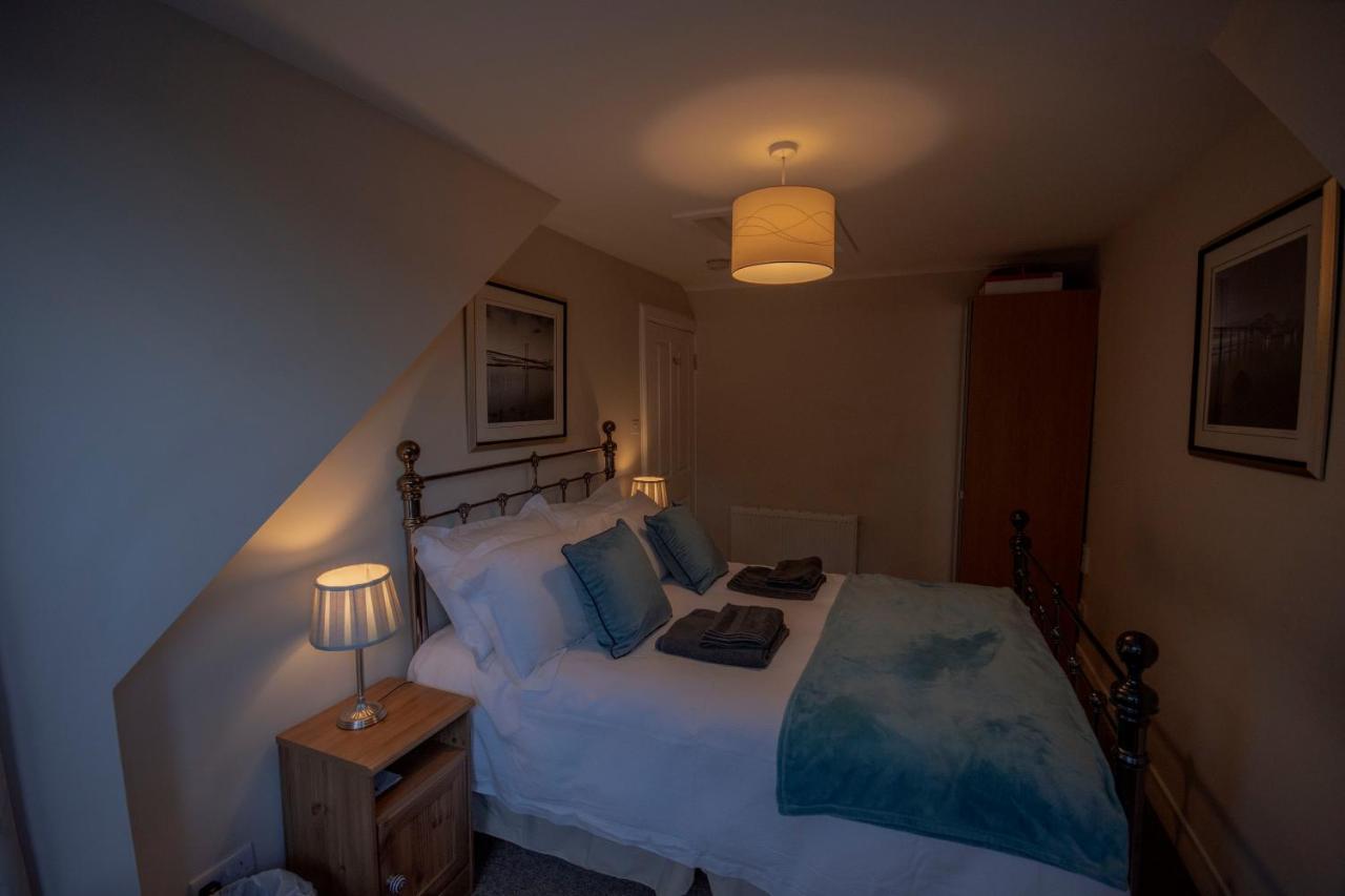 Forth Reflections Self Catering South Queensferry Esterno foto