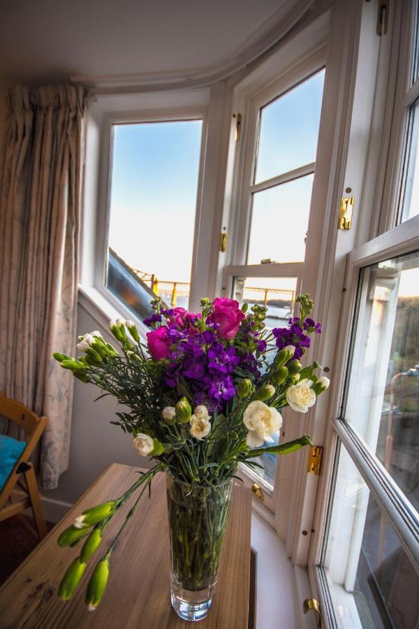 Forth Reflections Self Catering South Queensferry Esterno foto