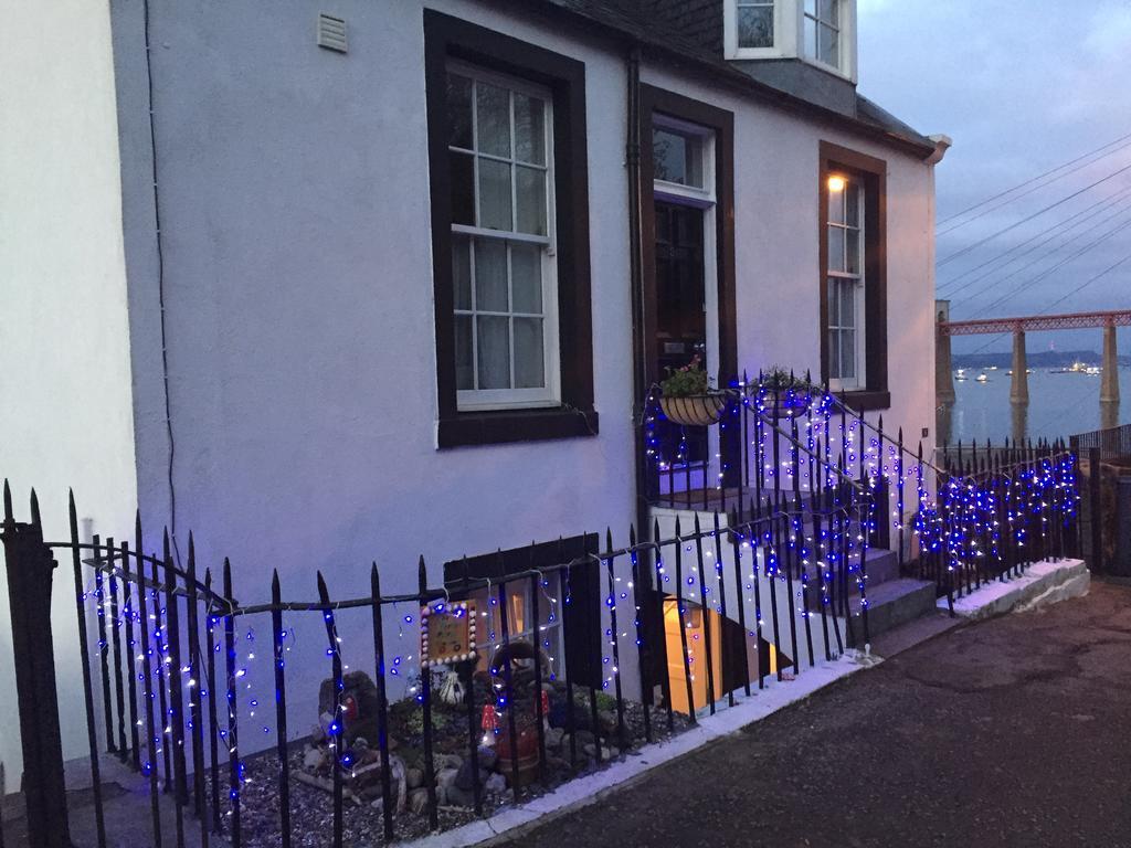 Forth Reflections Self Catering South Queensferry Esterno foto